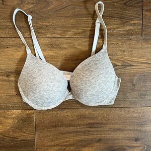 ✨Victoria’s Secret PINK Bra 32B